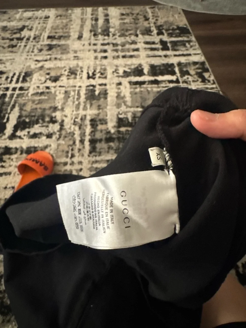 Gucci Black Tee with White Care Label - Picture 2 of 3
